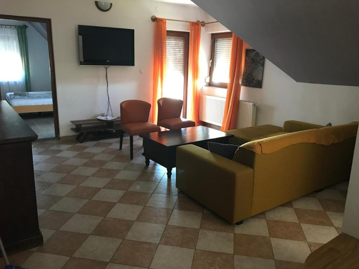 Marta Apartman Balatonalmádi Exterior photo