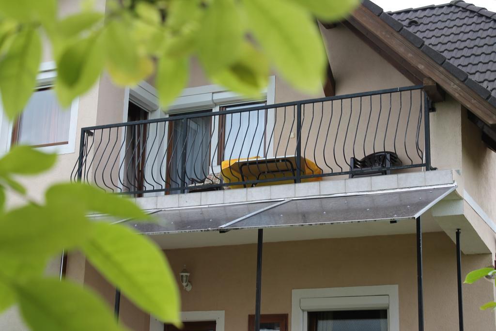 Marta Apartman Balatonalmádi Exterior photo